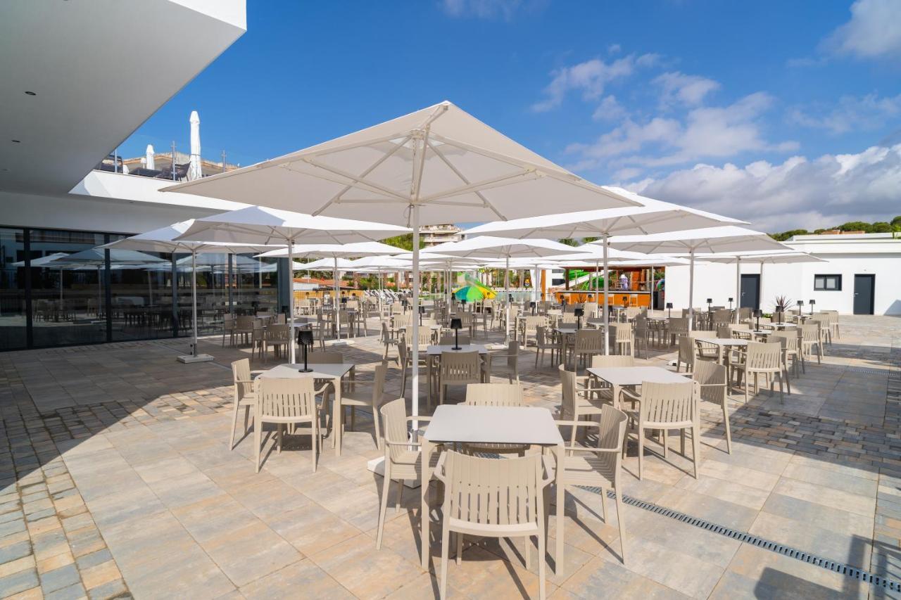 Hotel Alannia Salou Esterno foto