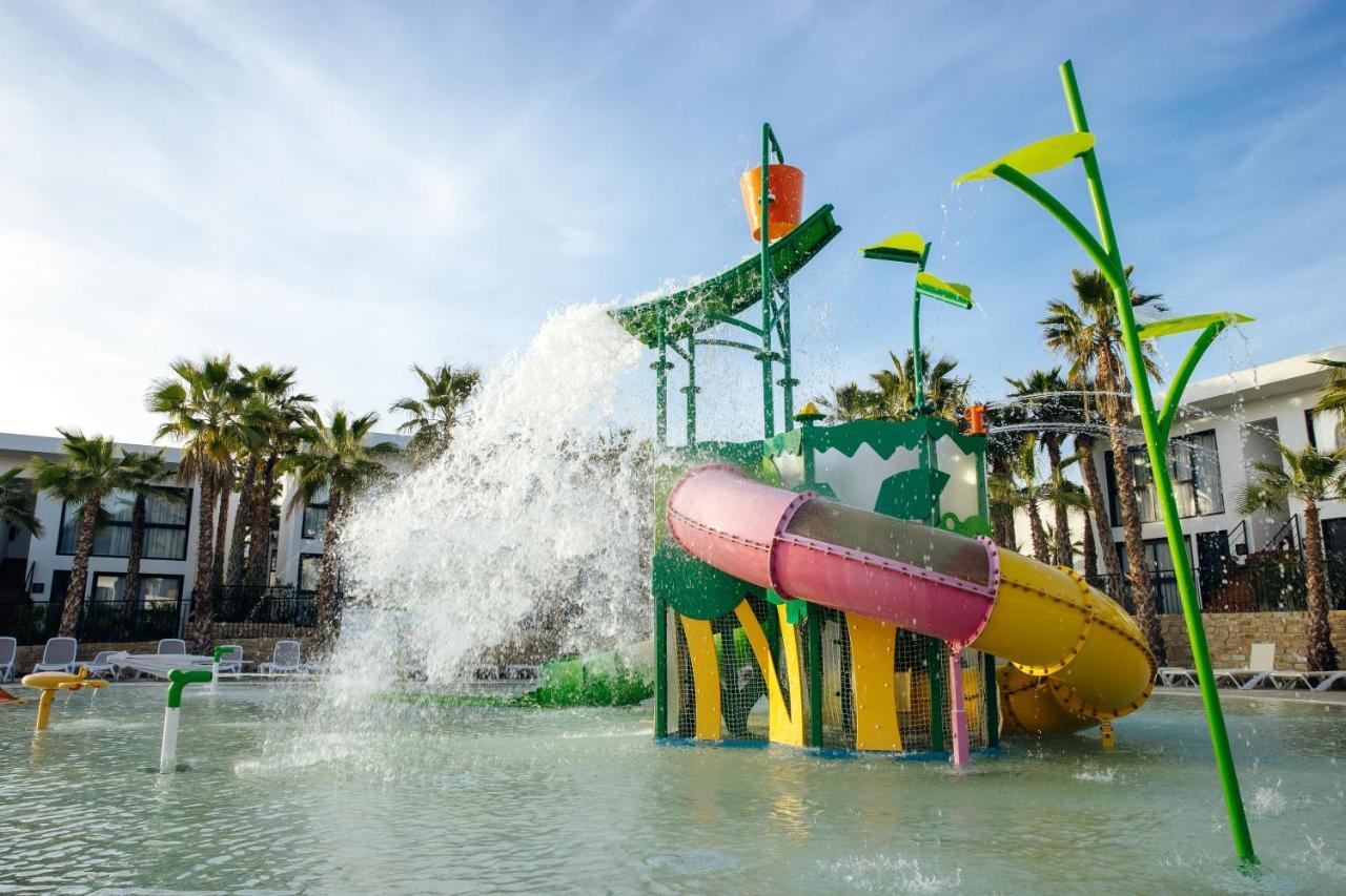 Hotel Alannia Salou Esterno foto